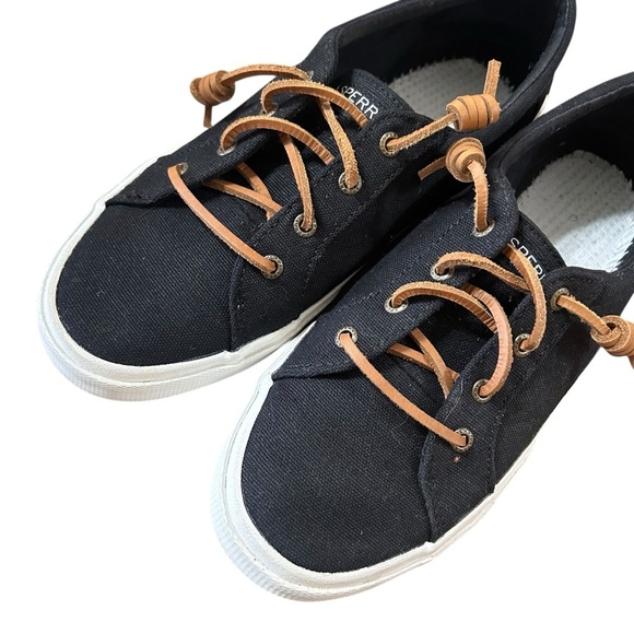 Sperry Women's Black 6 Pier Wave Casual Low top Slip on Sneaker size 8.5 - Picture 2 of 9